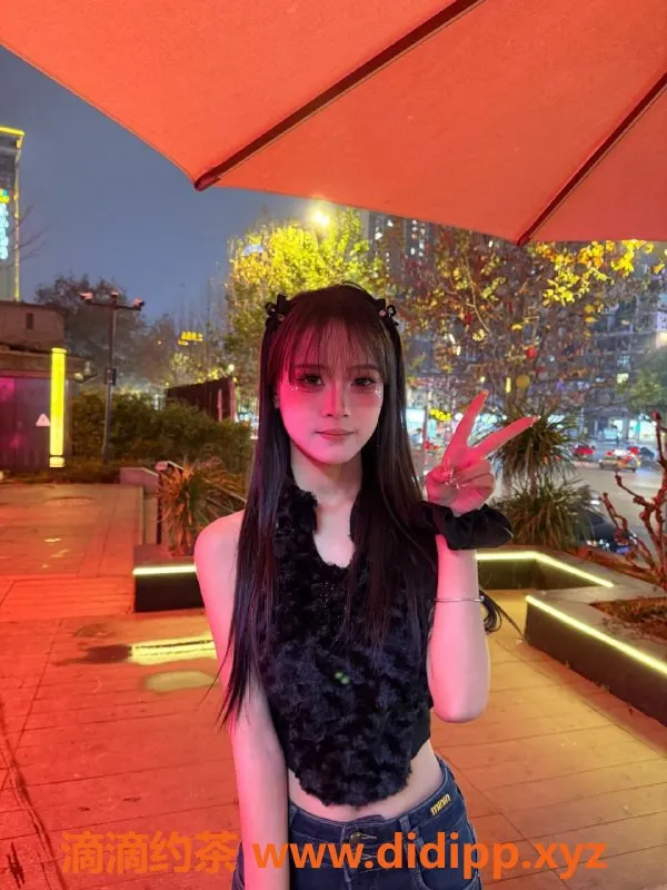 成都楼凤-武侯区小蓉妹，162cm，86斤，8P服务