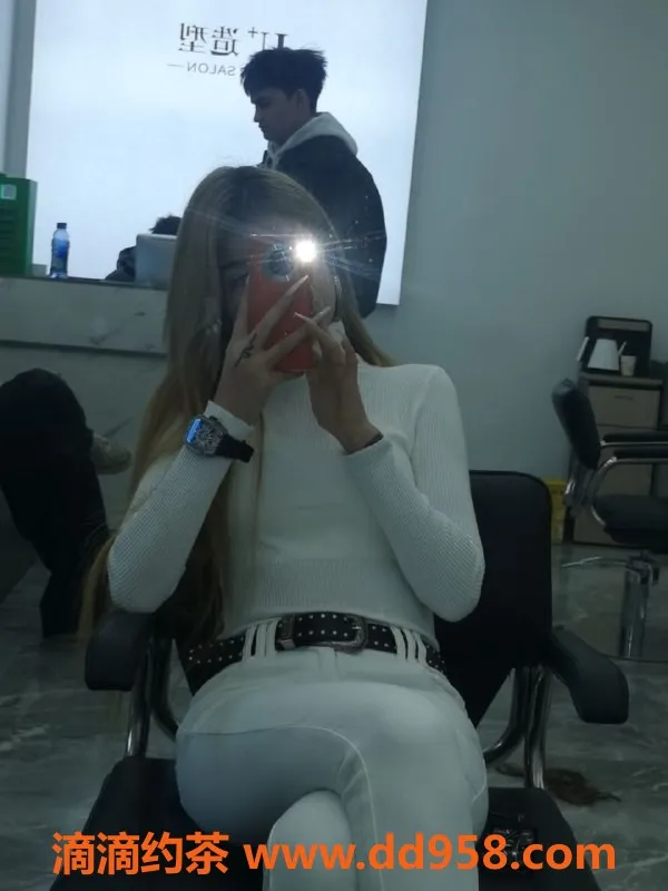 成都楼凤资源信息,锦江区迪娜混血御姐，超高女友感体验