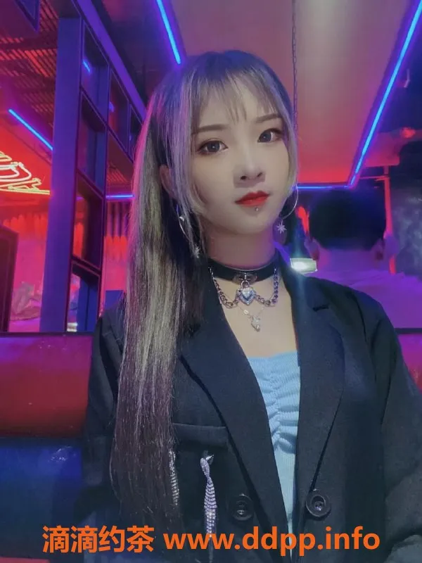 深圳楼凤-宝安舞蹈苏苏，1388起超值服务