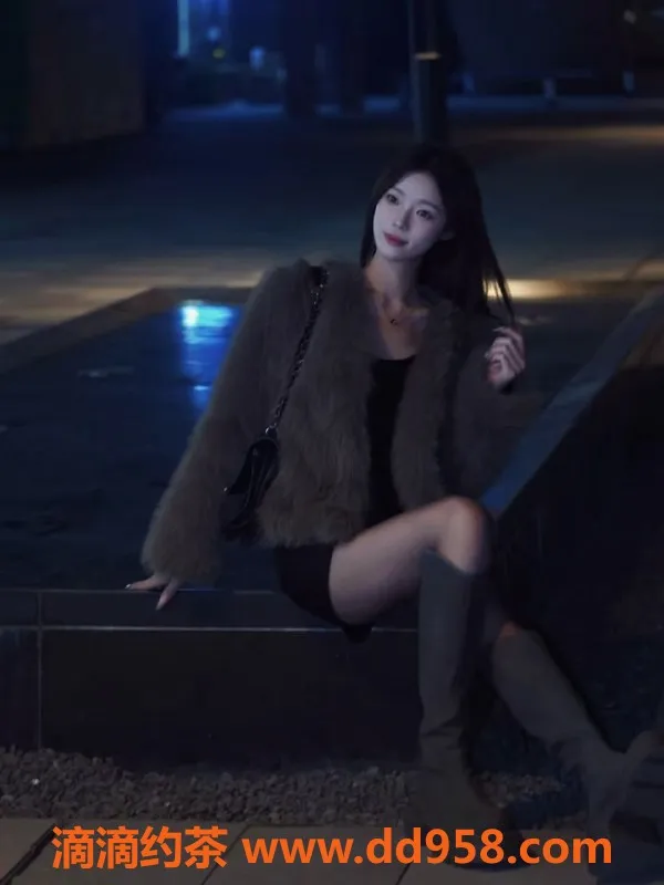 无锡上门服务-吴雨桐，梁溪区165cm高颜值陪浴服务