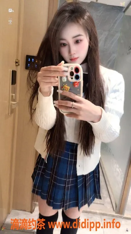 深圳楼凤资源信息,深圳宝安洋，1200元嫩妹服务，舌吻鸳鸯浴