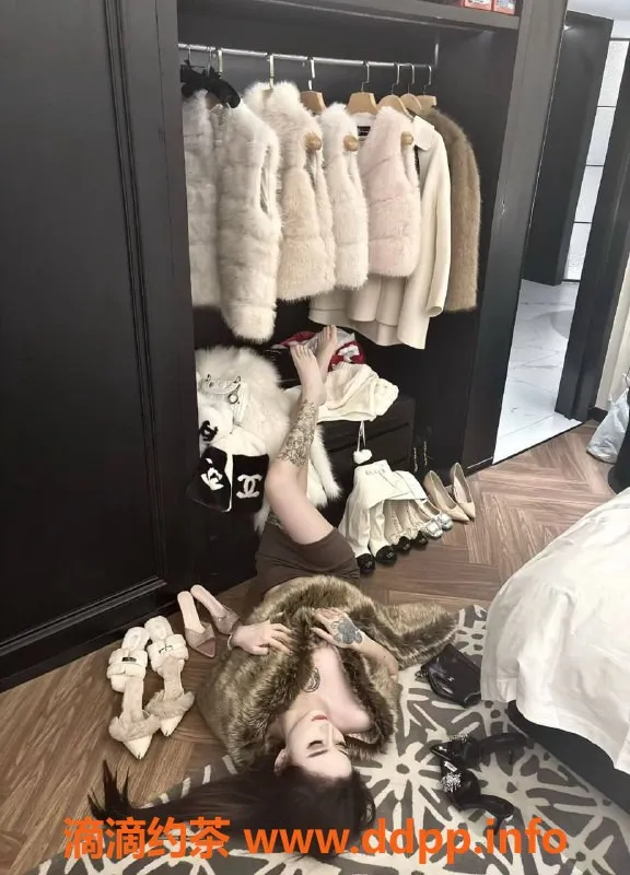 南通楼凤-崇川区亦可可短开，性感身材等你来体验