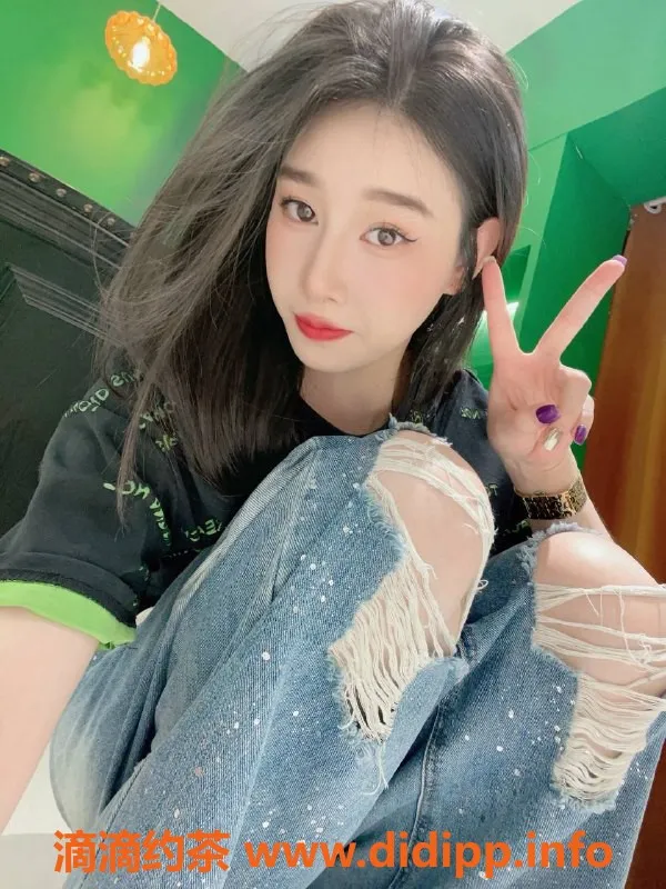 深圳楼凤-宝安小美 20岁 46kg 168cm 热门服务等你体验