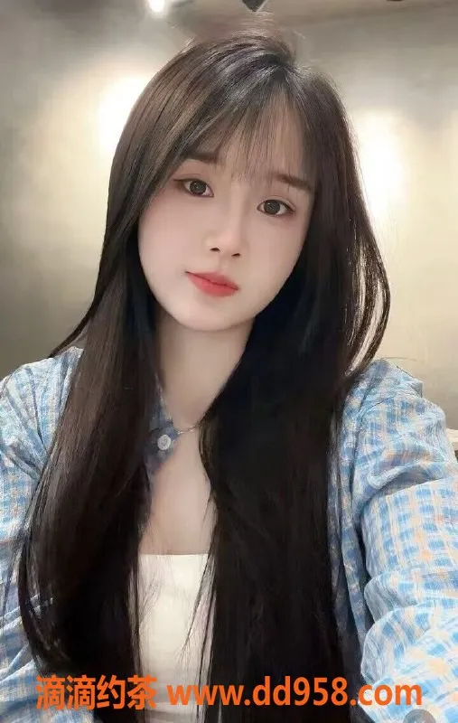 中山楼凤-20岁小姐服务体验，快餐300元，洗吹400元