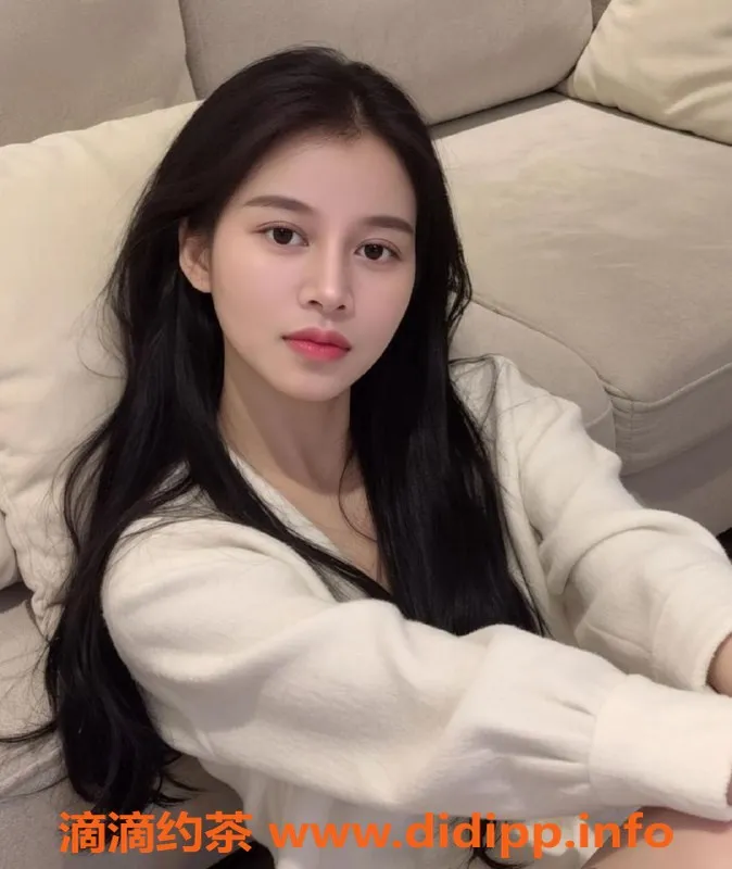 湛江楼凤-湛江莹莹 26岁 156cm 43kg 洗吹做服务