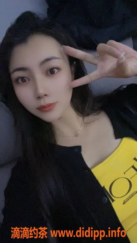 郑州楼凤-金水区瑶瑶，26岁161cm，轻松享受服务