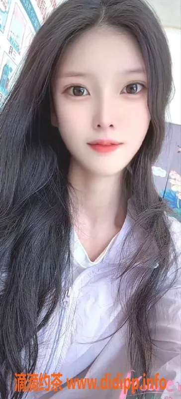 郑州楼凤-二七区小辣椒，26岁168cm，45kg，火热服务等你体验！