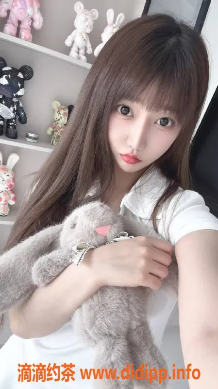 上海楼凤-闵行区小野猫，1700全套70分钟服务