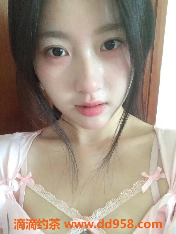 杭州上门服务-杭州清纯校园女神，163cm，92斤，1600起