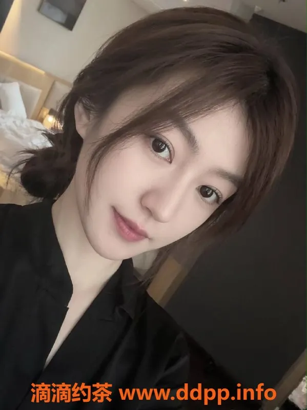 广州楼凤-佛山林初瑶，600元享鸳鸯浴与丝袜服务