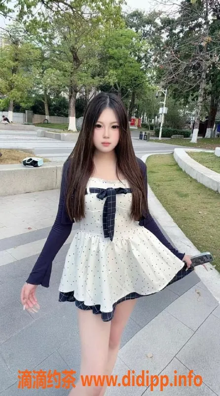 广州楼凤-天河嫩妹乖乖，水费700，69服务等你体验