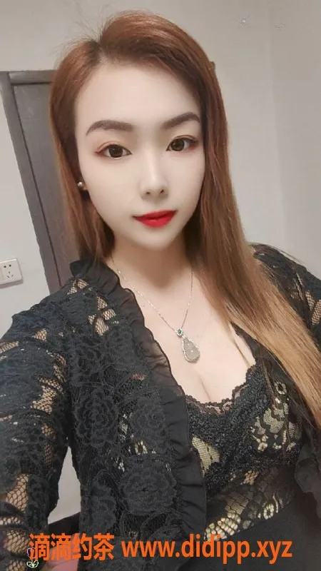 广州楼凤-增城少妇思思，450水费，大胸舌吻服务