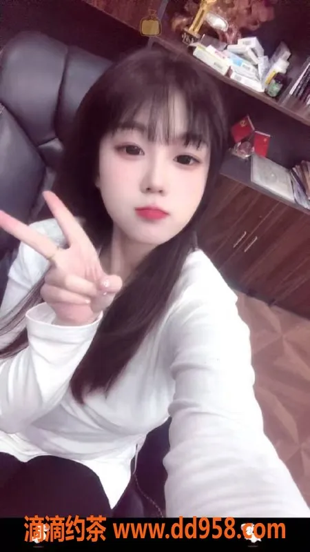 成都楼凤-成华区#小依依，白皮御姐，服务真实