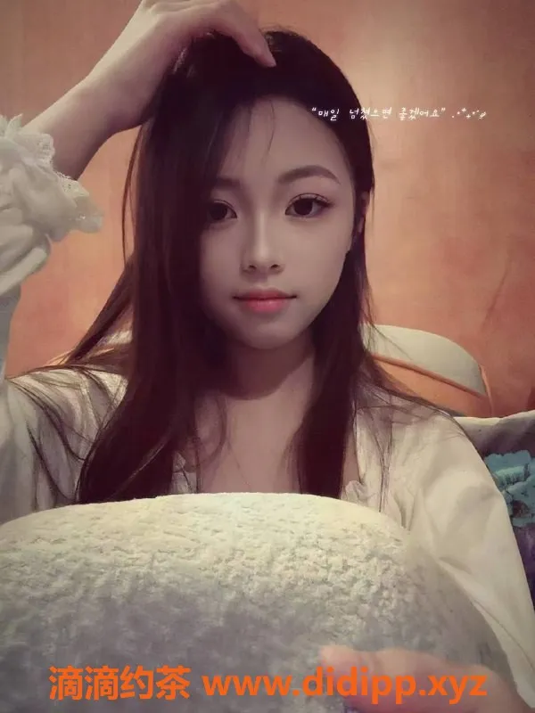 深圳楼凤-龙华嫩妹琪琪，水费1000p等你来体验