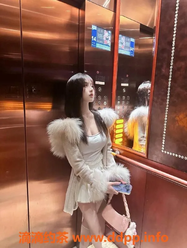 广州楼凤-荔湾区19岁新人烁妍，身高169，茶水费600元