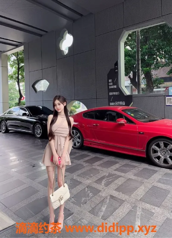 东莞楼凤-东莞克拉拉：嫩白性感，热情互动，超赞体验