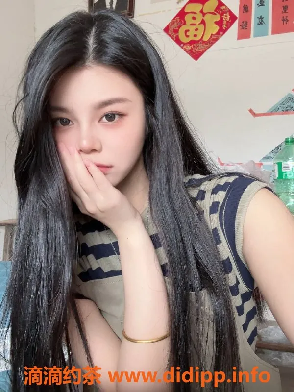 上海楼凤-静安倩倩，15张内超值享受