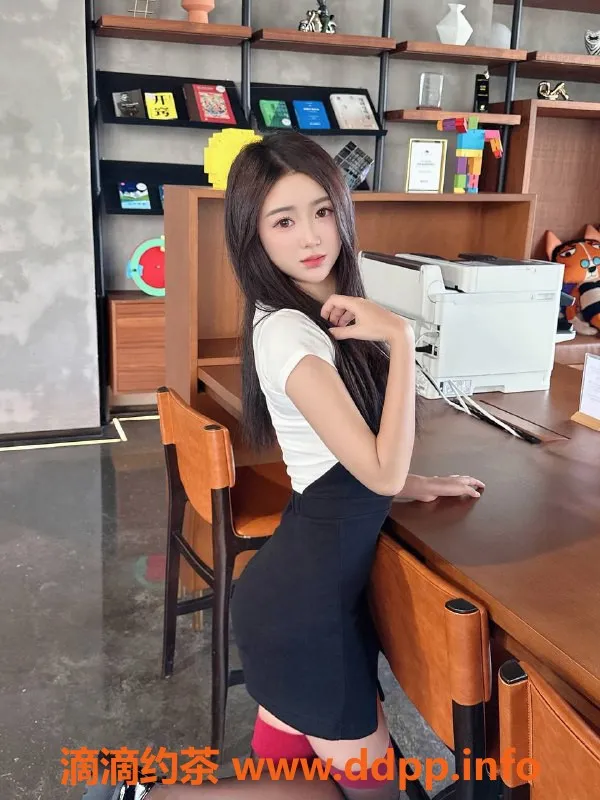 深圳楼凤-南山艾琳，1000p视频认证，绝对值得尝试！