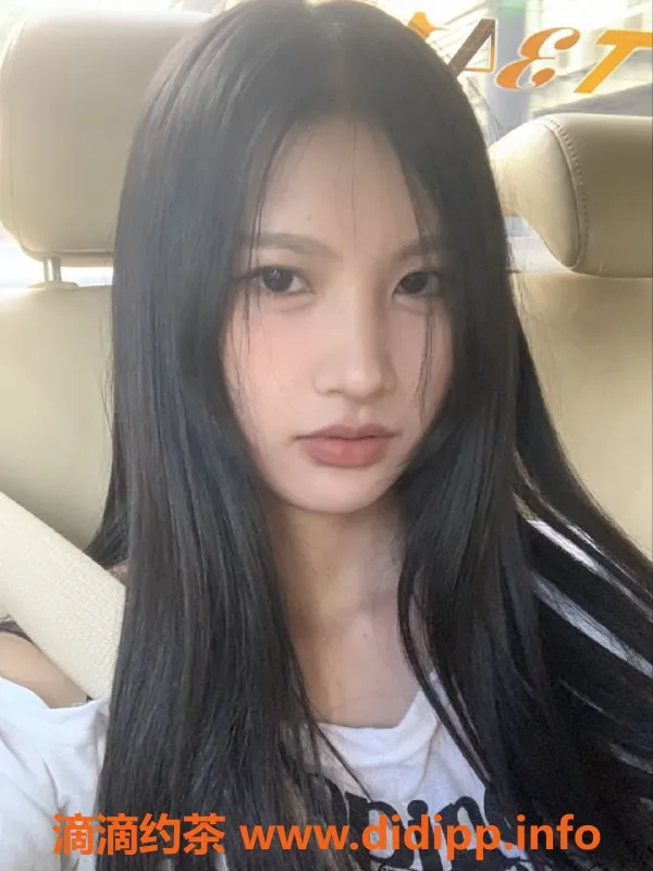 广州楼凤-白云梅花园小燕，洗吹做服务仅500P