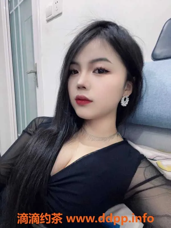 深圳楼凤-南山性感大胸御姐婷婷，165cm，600元体验