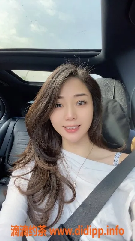 广州楼凤资源信息,佛山美美，500元体验鸳鸯浴和亲吻服务