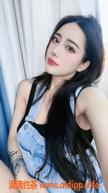 长沙楼凤-岳麓区卿儿172高挑美眉，24岁热情服务