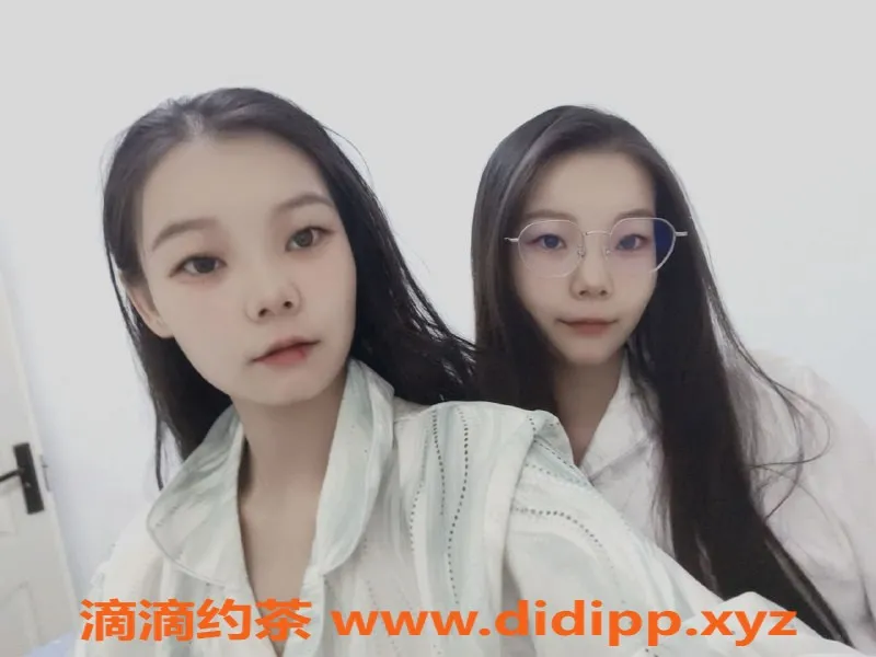 成都楼凤-成华区小琴，身高160，体重80，19岁双飞小可爱