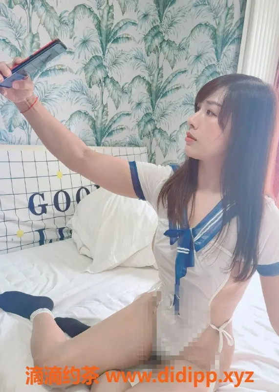 北京楼凤资源信息,朝阳航妹，陪浴、胸推，600元起