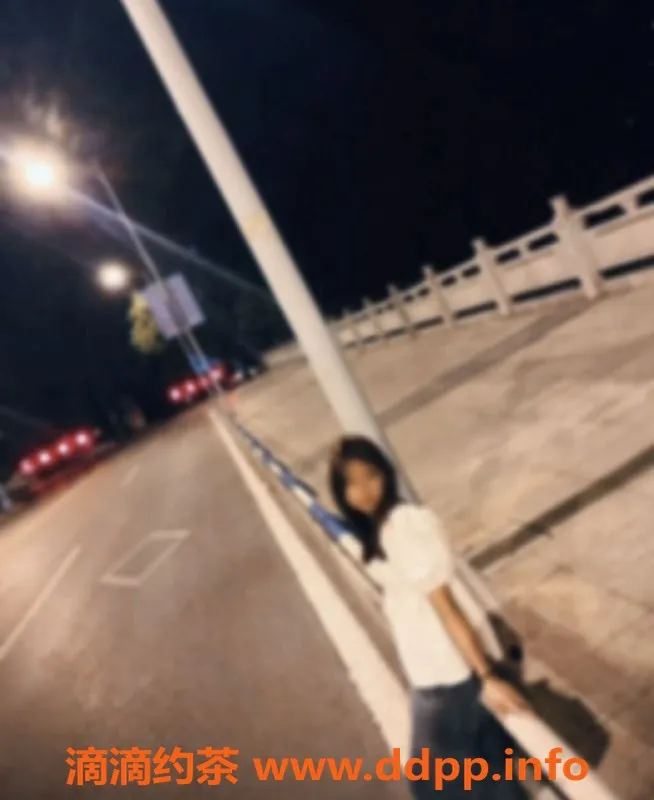 成都楼凤-成都深深，162cm，90斤，500元/次等你来约！