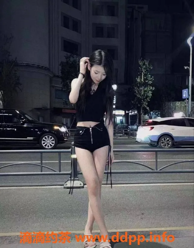 上海楼凤-悦悦，165高挑身材，1000P起服务