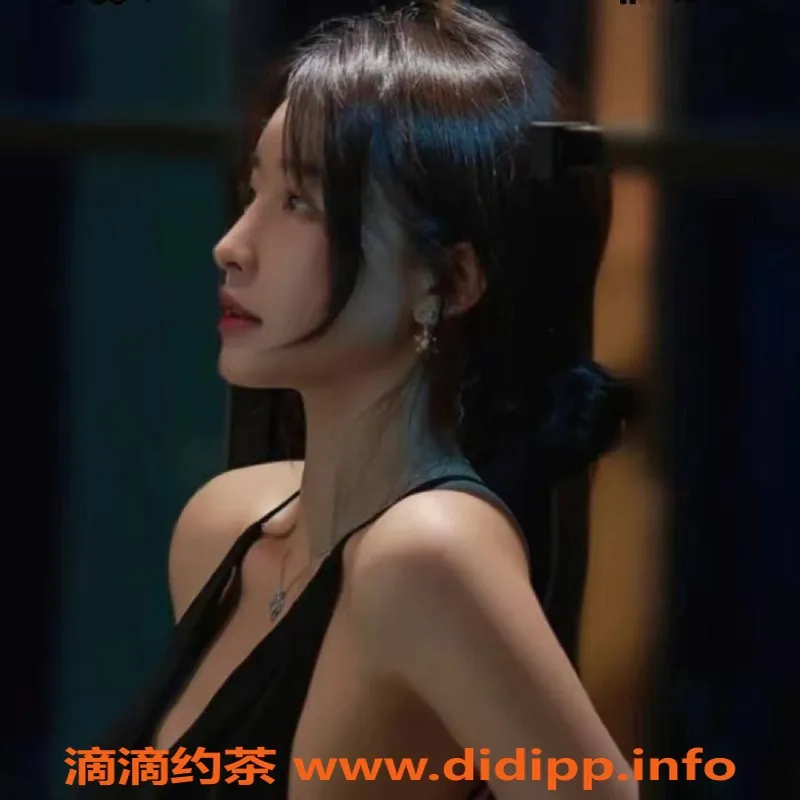 上海楼凤-上海小静崽，清纯大学生166cm，92斤，1200元