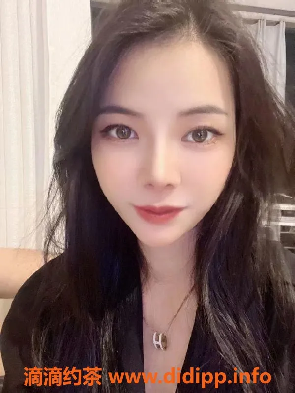 广州楼凤-海珠颜值妹，25岁，服务多样，价格500