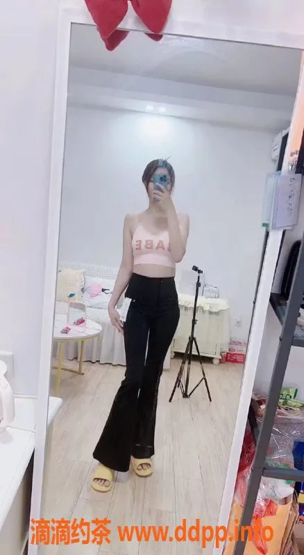 广州楼凤-海珠颜值妹，25岁，服务多样，价格500