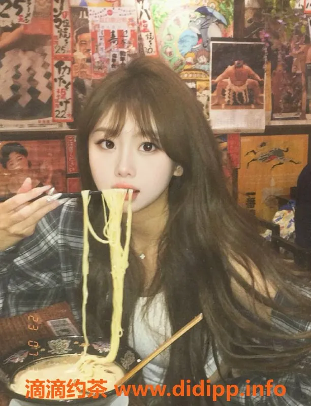 北京楼凤资源信息,世贸天阶嫩妹小豆子，内衣批发超值15Z起