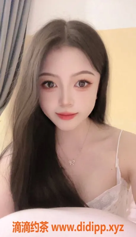 广州楼凤-天河区小糖糖，700元起，服务超赞！