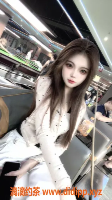 长沙楼凤-雨花区22岁小涵，167cm身高，90C胸围，7p服务