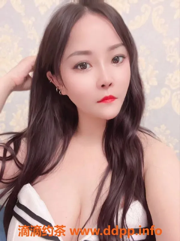 成都楼凤资源信息,武侯区露露：158cm D+胸，100斤热情御姐