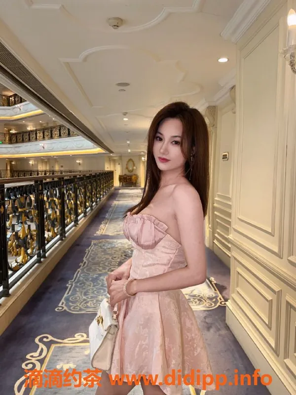 北京楼凤资源信息,朝阳东三环新颖服务，160、45kg、胸D，千元体验！