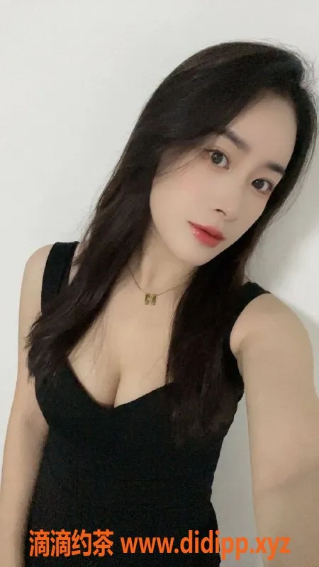 东莞楼凤-南城小白兔，600元超值服务，已验证