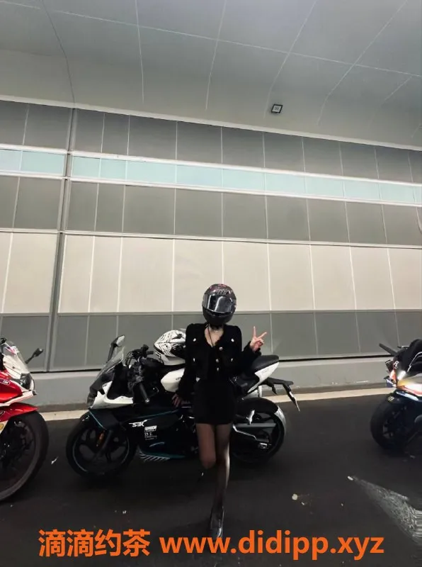 成都楼凤资源信息,成华区嫩妹沐兮，价格亲民，女友车体验不容错过！