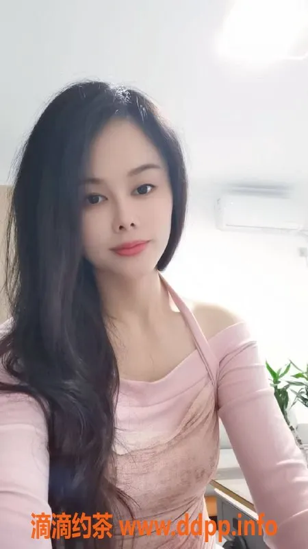 深圳楼凤-光明99年美女，身高163，课费800起