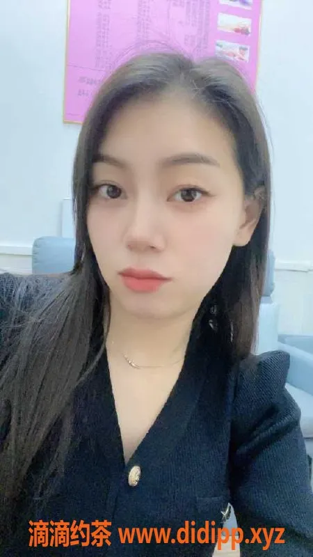 广州楼凤-广州白云24岁瘦人真连，胸围36C，服务超值