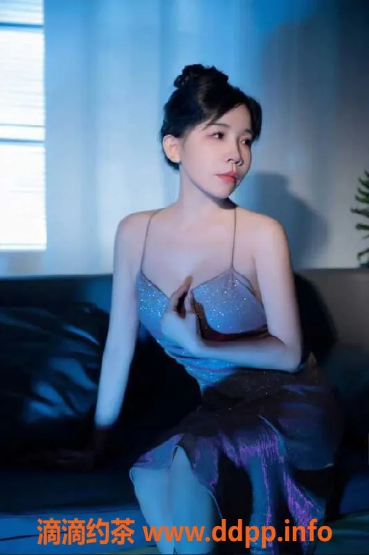 广州楼凤-荔湾可儿，26岁，160cm，34C，茶水400元起