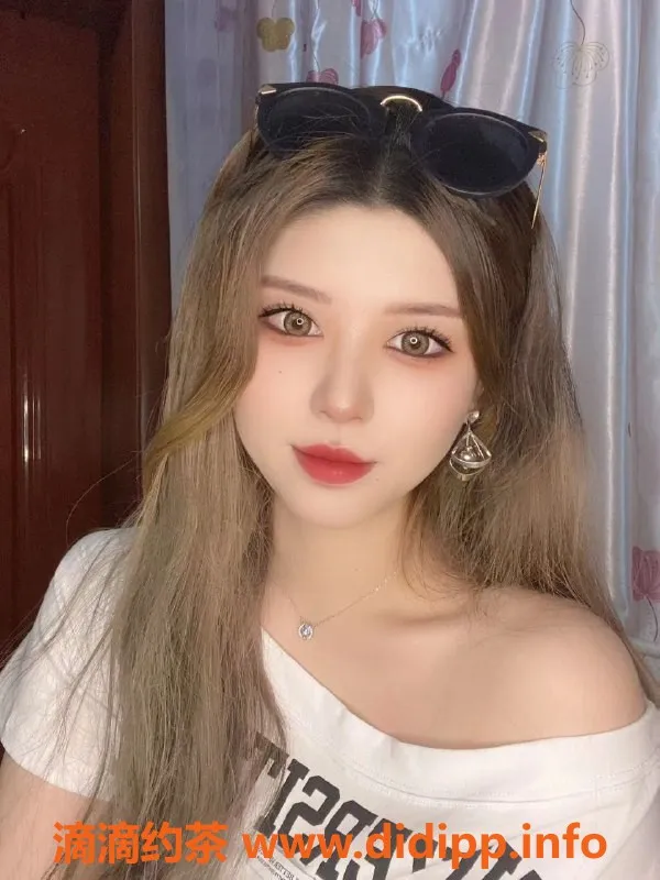 东莞楼凤-南城雪曼，P/700，PP/1400，期待你的光临！