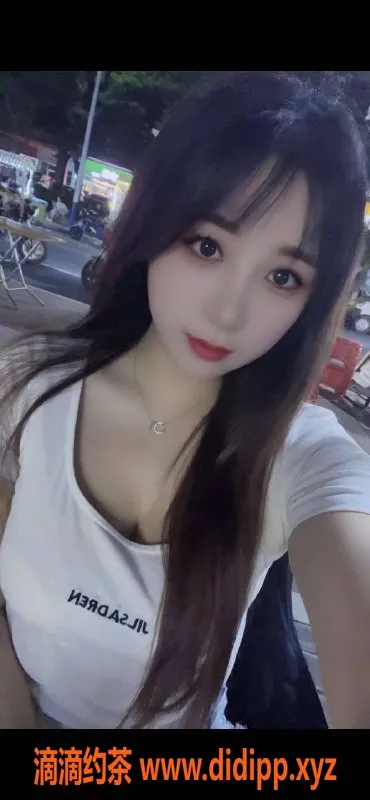 北京楼凤-三里屯嫩妹璎珞，内衣批发10z起