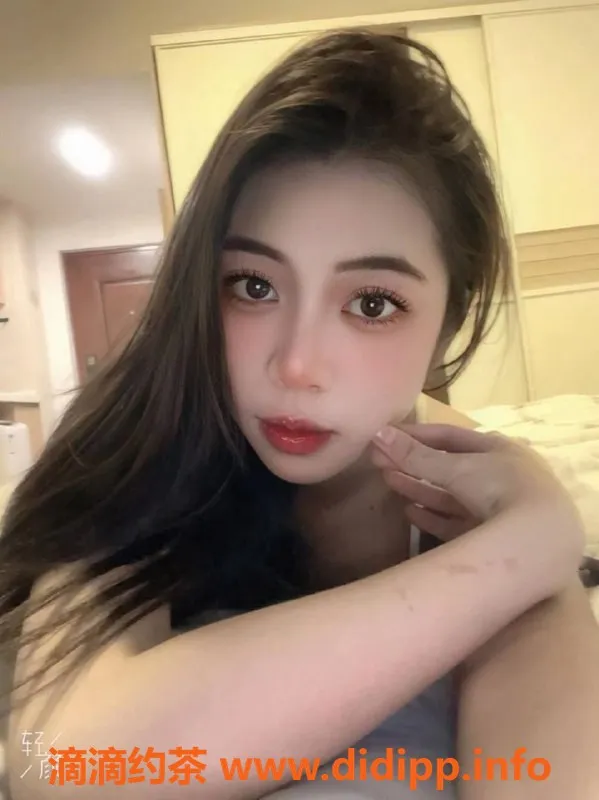 武汉楼凤-蕊蕊 电报联系方式   身高娇小，服务热情