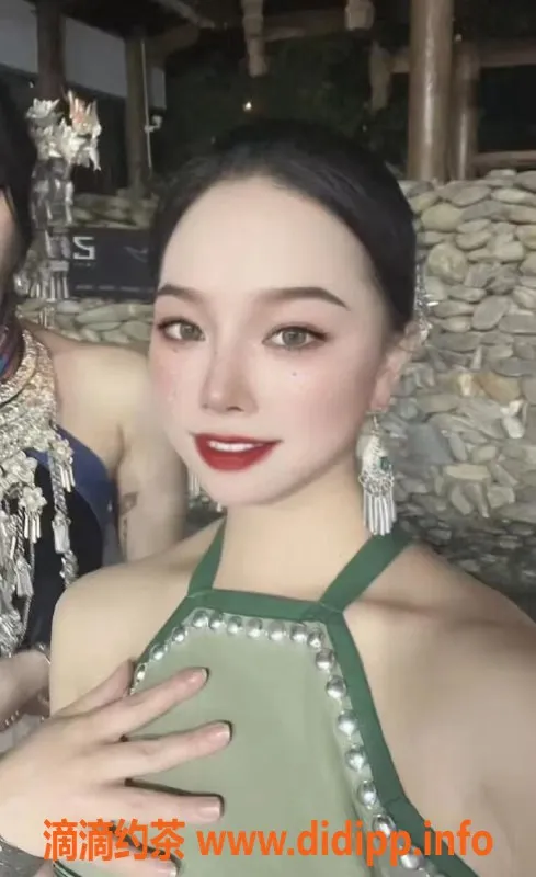 上海楼凤资源信息,徐汇区小毛毛，40分钟1300元，80分钟2200元