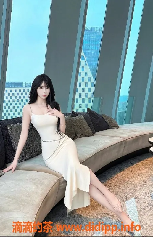 深圳楼凤-南山区美美，24岁优雅主播，166cm、47kg