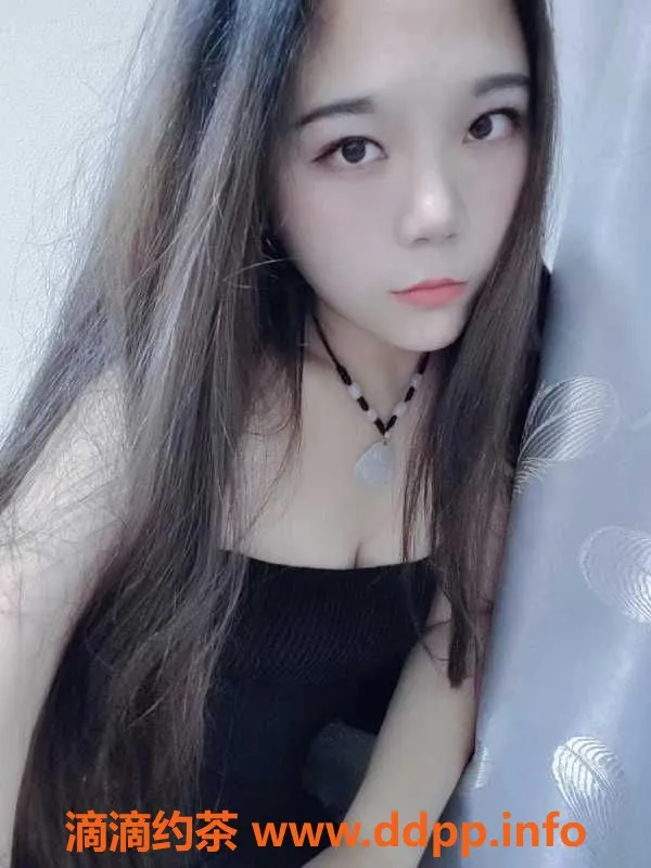 广州楼凤-天河嫩妹糖糖，20岁168cm，服务超值