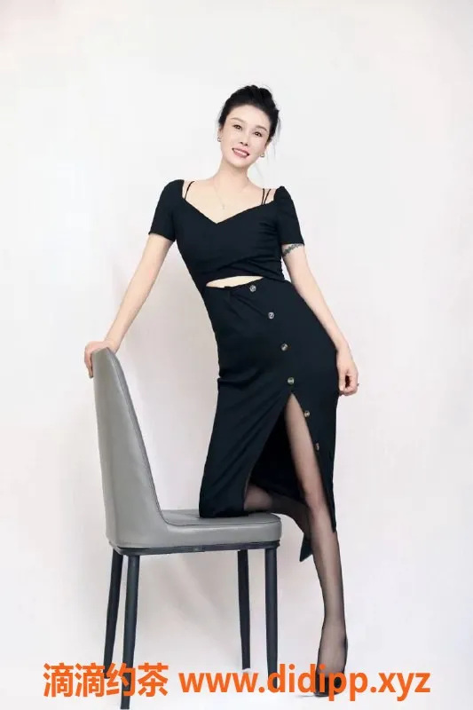 北京楼凤-丰台楚楚，165高50kg，500p陪浴服务